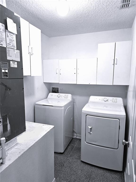 Building Photo - 551 Stonewall Ave