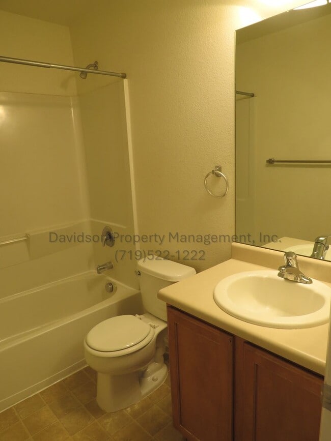 Building Photo - Charming 3 Bedroom House in Stetson Hills