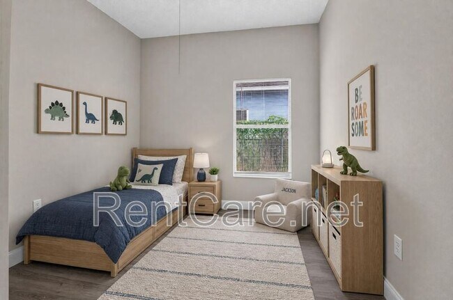 Building Photo - 121 Aurelia Ct