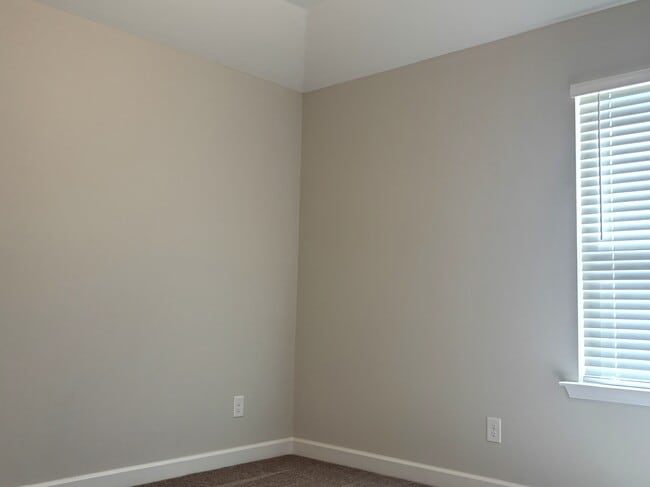 Building Photo - 8110 Bannock Cir