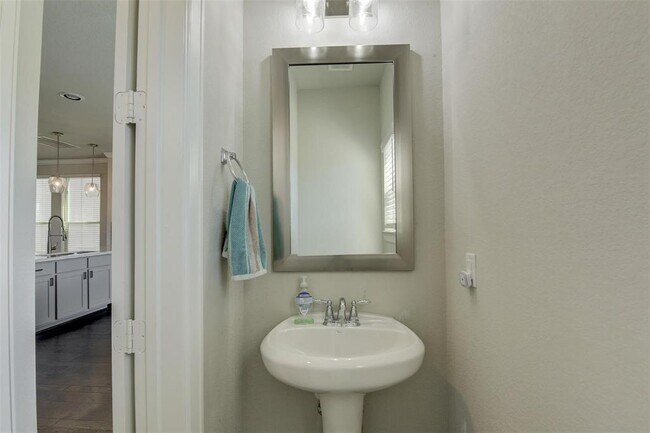 Building Photo - 10824 Brittmoore Oaks Pl