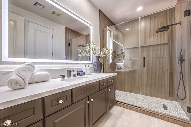 Building Photo - 7520 Captains Harbor Dr