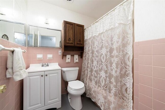 Building Photo - Fantastic 3bd/2ba home! Let yourself in!