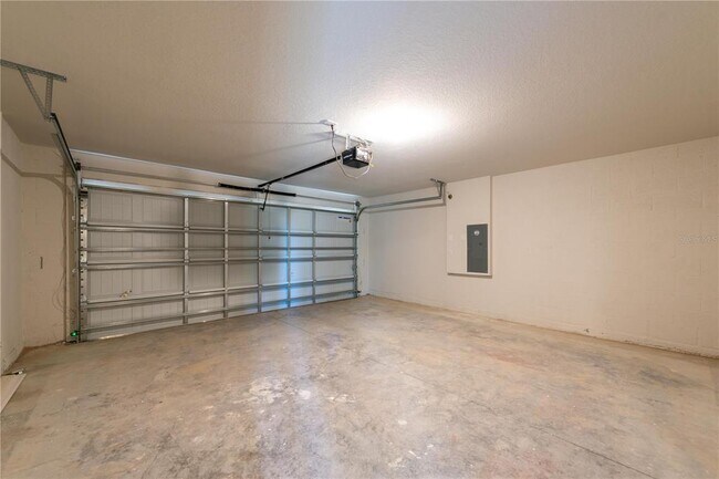 Building Photo - 3427 Hartley Rd