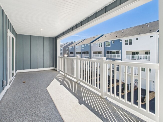 Building Photo - 2802 Calgary Ln