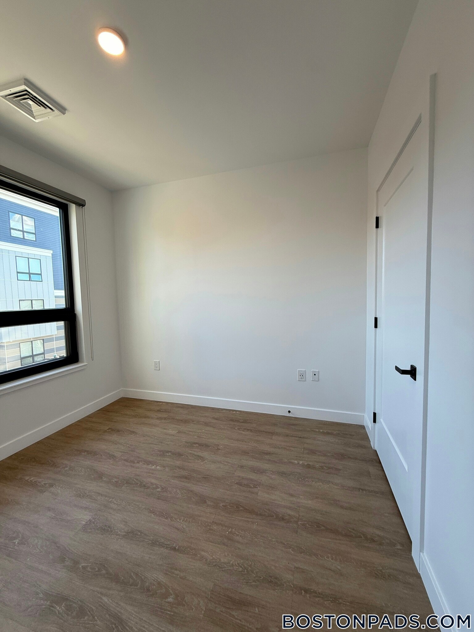 Building Photo - 199 Gardner St