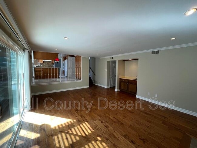 Building Photo - 6822 Lafayette Dr