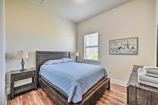 Building Photo - 4293 Reverence Pl