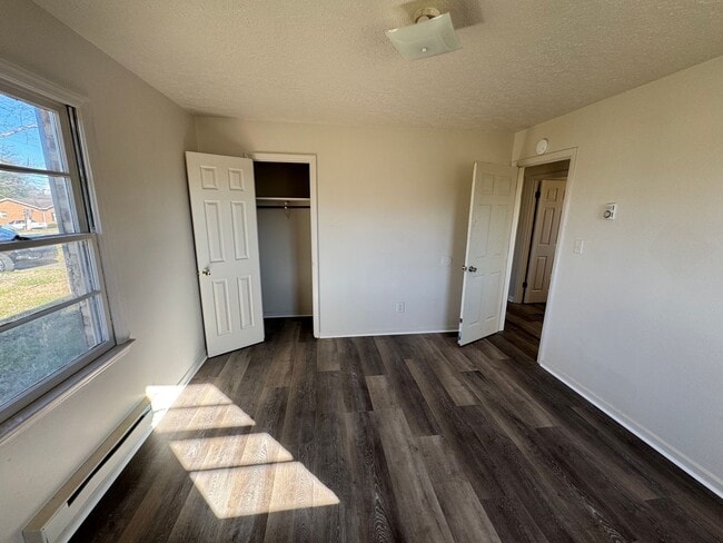 Building Photo - 3/1 in Shelby, NC