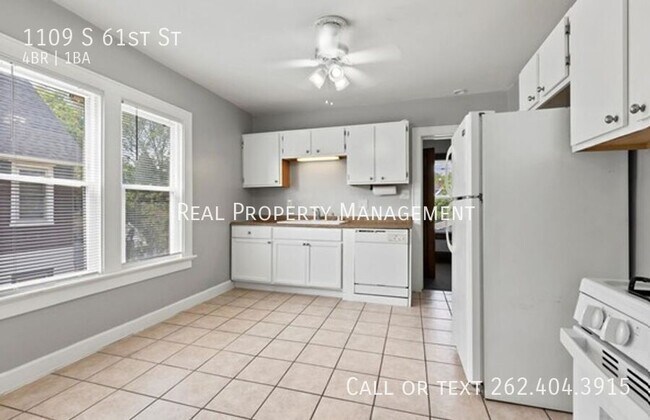 Building Photo - 1109 S 61st St