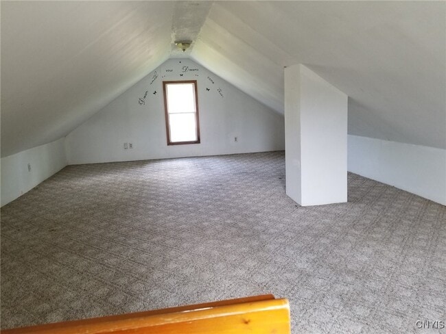 Building Photo - 6404 E Taft Rd