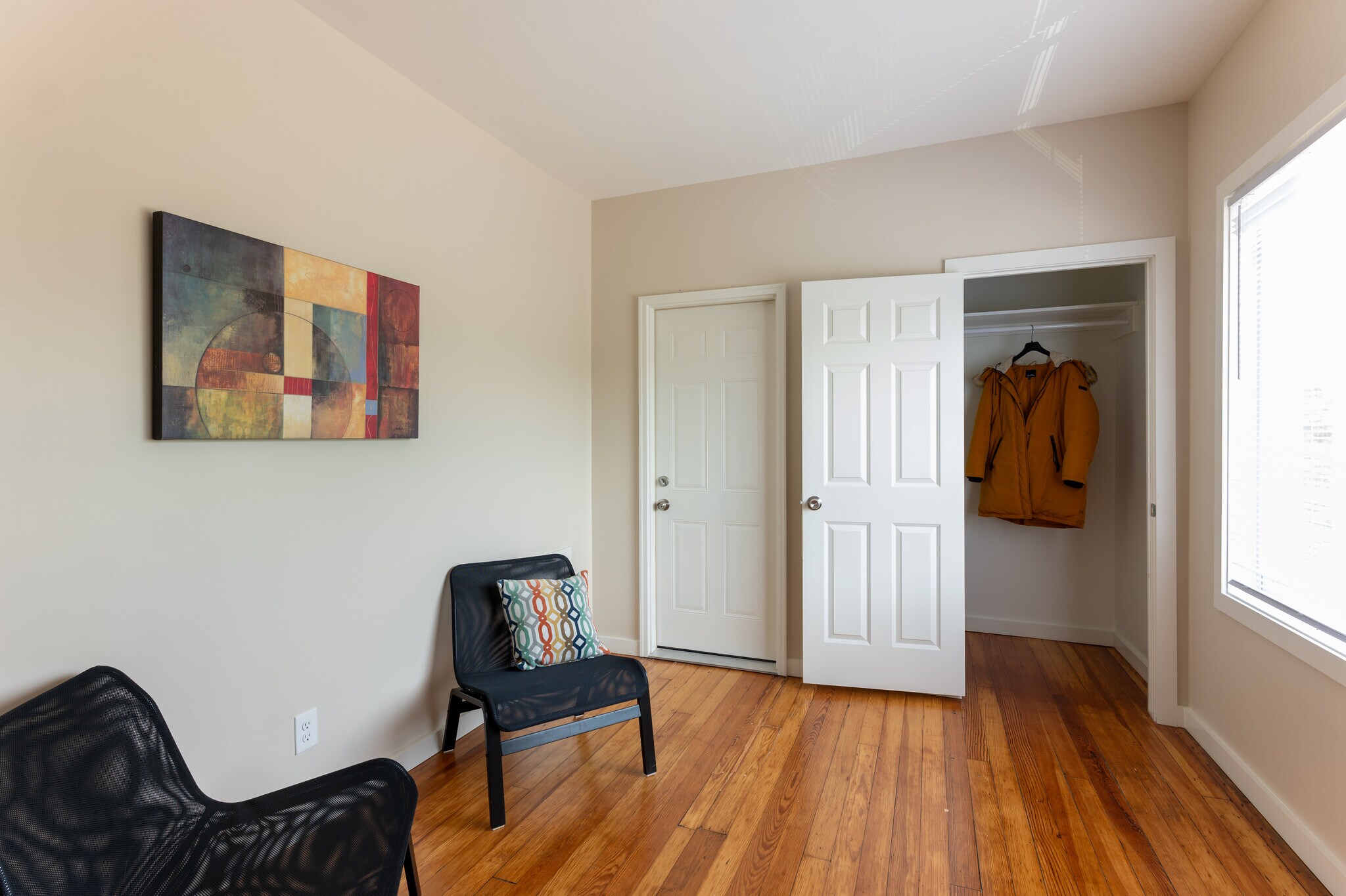 Building Photo - 718 Hazelwood St