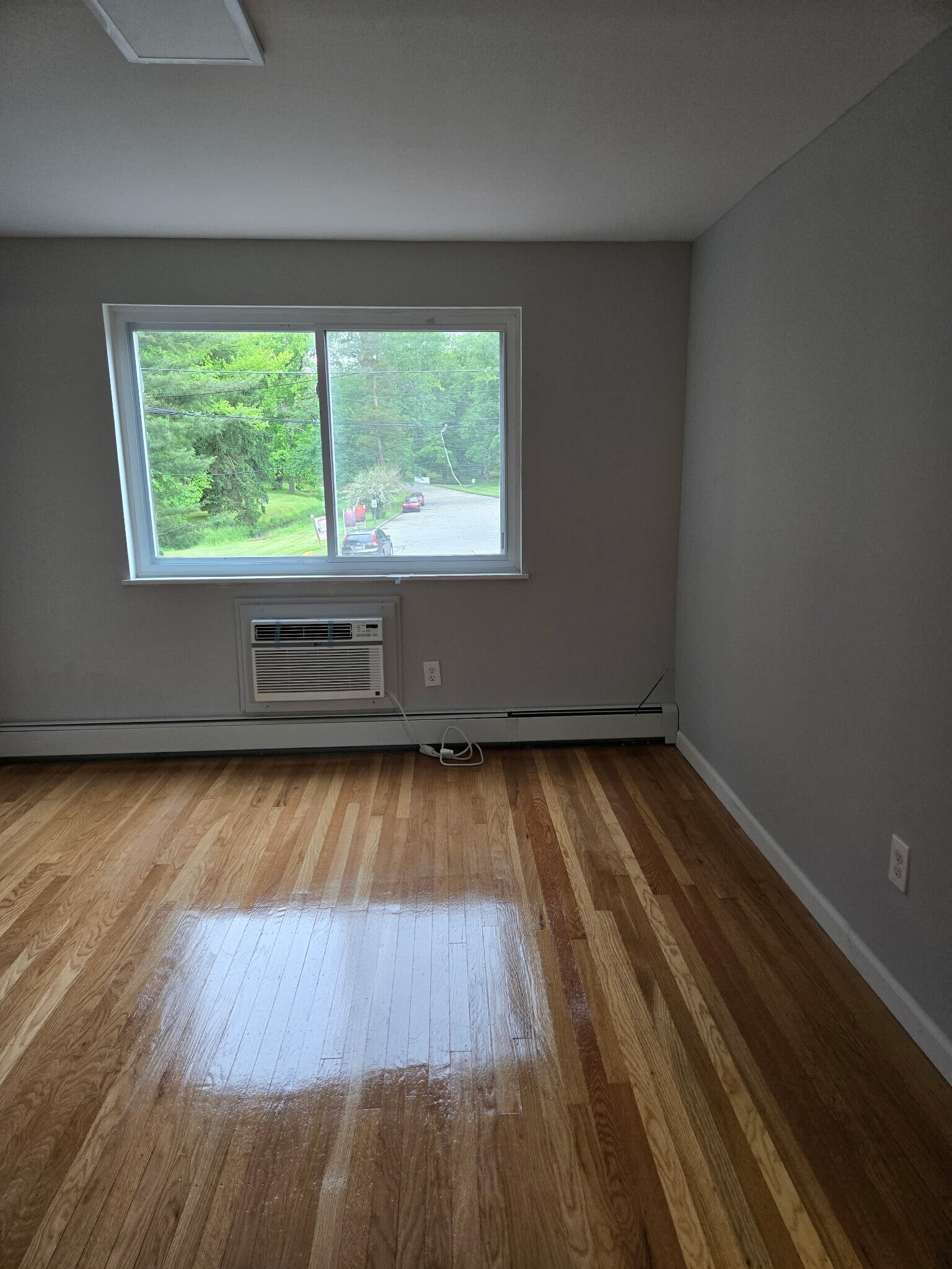 Building Photo - 608 Yeadon Ave