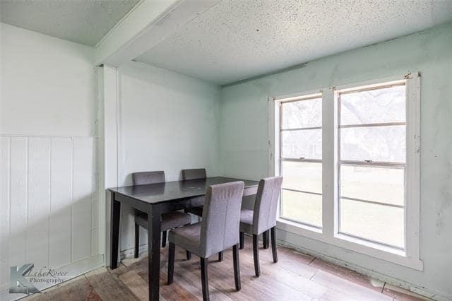 Building Photo - 818 Ballinger St