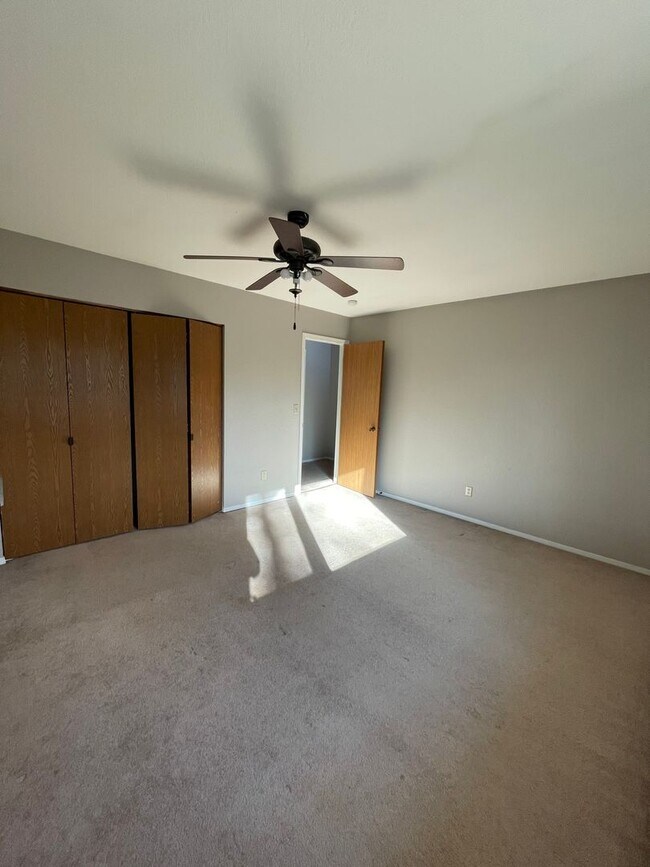 Building Photo - 3025 Cambay Ct