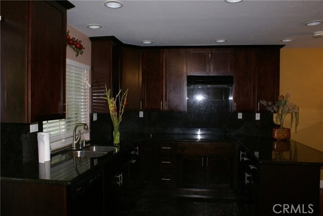 Building Photo - 23732 Hillhurst Dr
