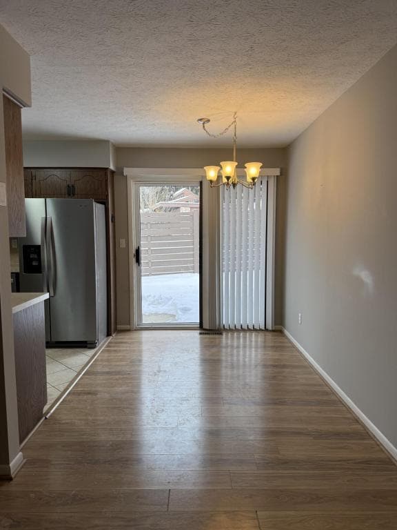 Building Photo - 1762 Pine Cove