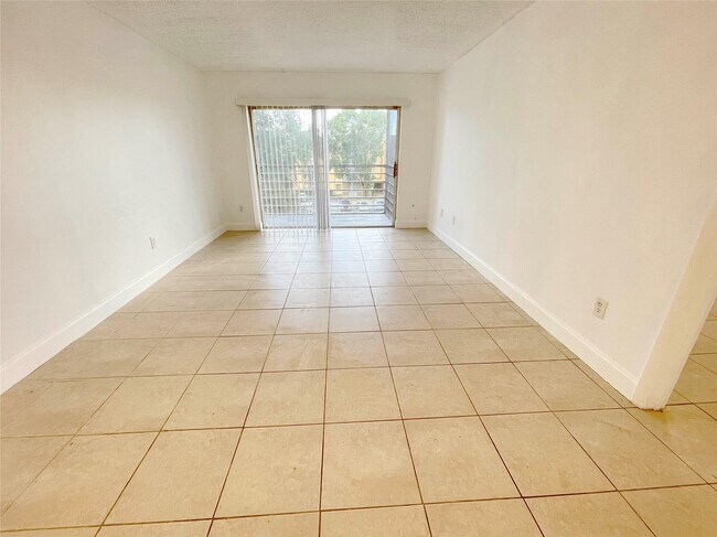 Building Photo - 2800 NW 56th Ave