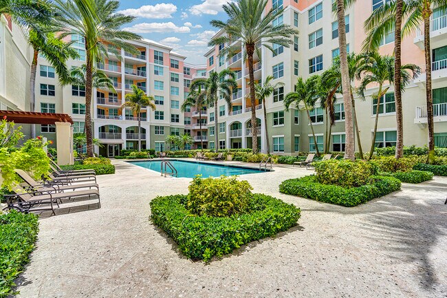 Building Photo - 802 W Windward Way