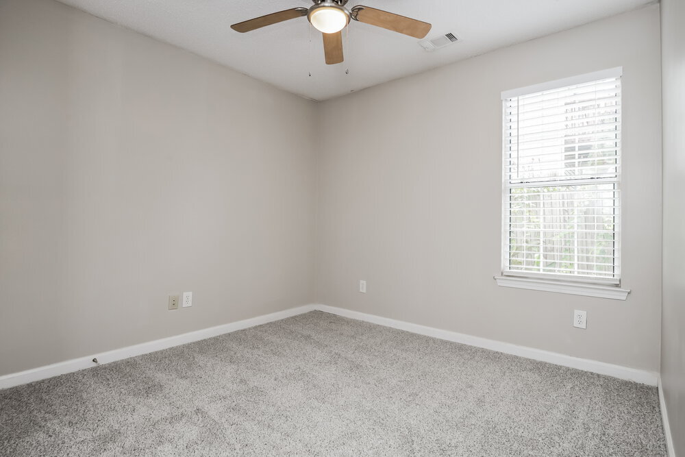 Building Photo - 172 Regency Park Dr