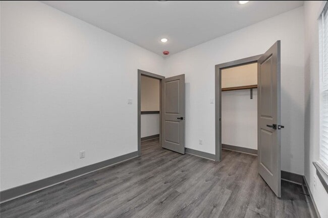 Building Photo - 8018 Attwater St