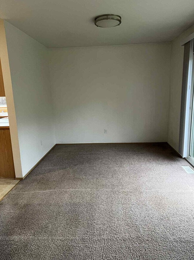 Building Photo - 2966 Sprague St