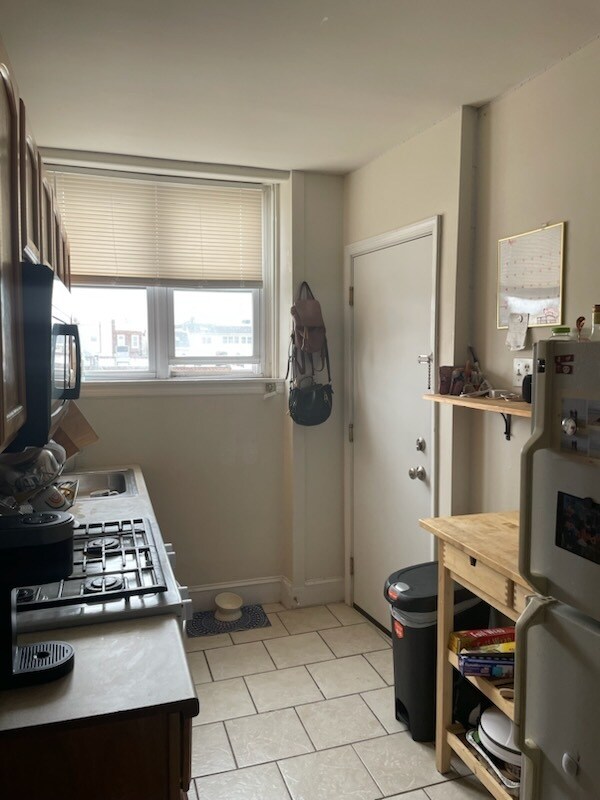 Building Photo - 2209 S 15th St