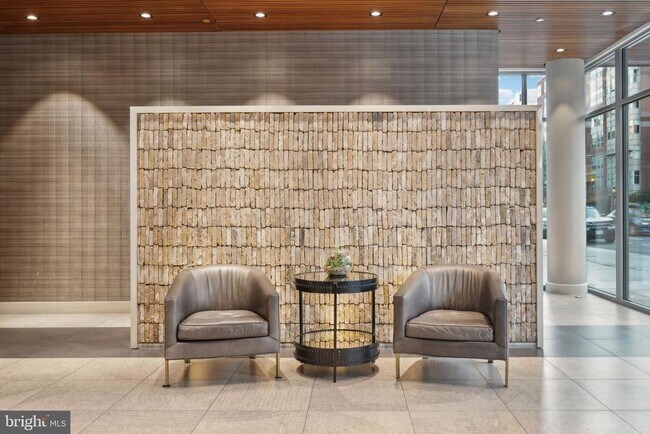 Building Photo - 1311 13th St NW