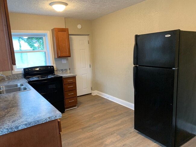 Building Photo - 4815 Ohio St