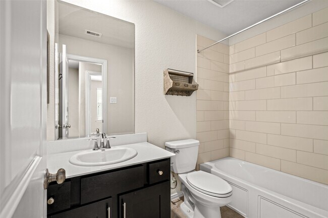 Building Photo - 187 Moon Dance Ct