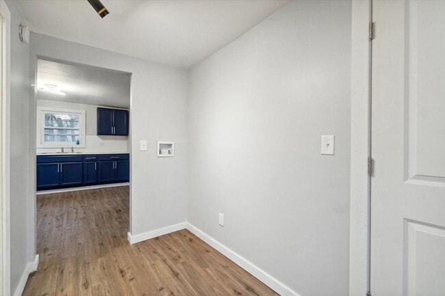 Building Photo - 1025 Cady Ct