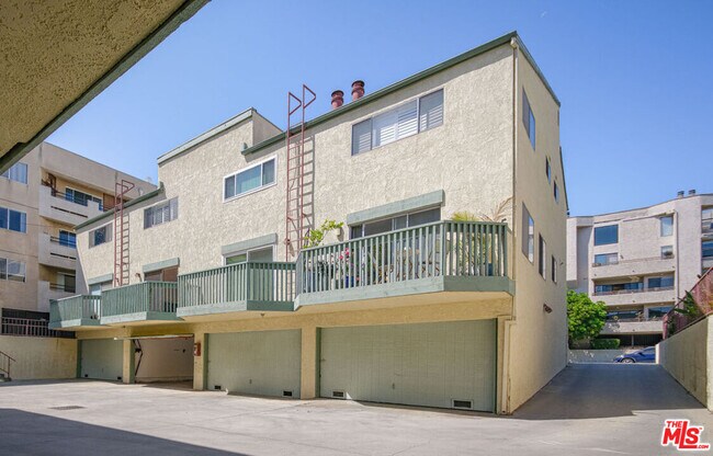 Building Photo - 1818 Butler Ave