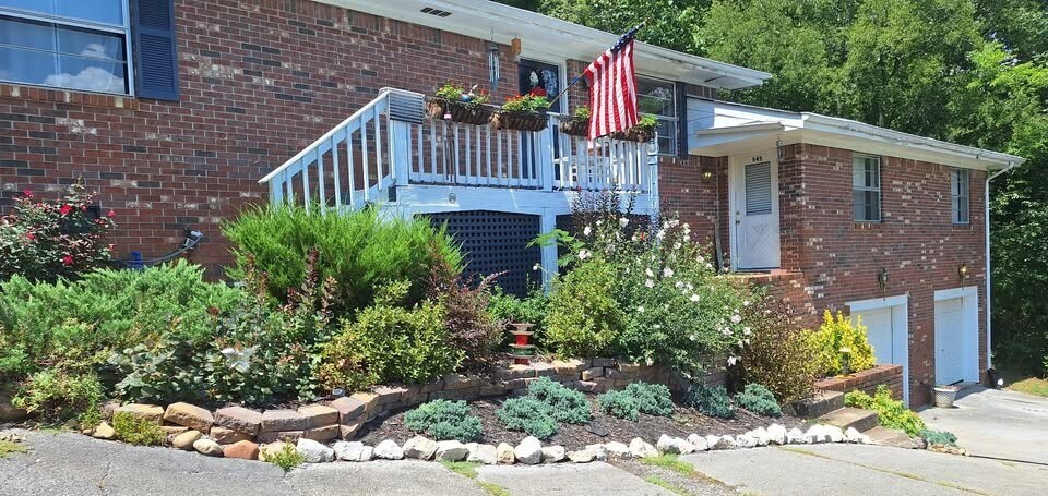 Building Photo - 545 Bruning Ln