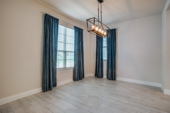 Building Photo - 1304 Wildflower Wy