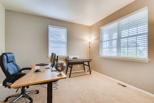 Building Photo - Lovely, Spacious Home in Arvada's Leyden Rock Neighborhood - Available July 6th!