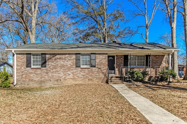 Building Photo - 201 Opal Ave