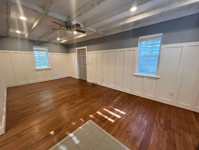 Building Photo - 2 Bedroom 2 Bath House on James Island - Charleston