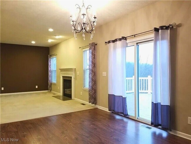 Building Photo - 5055 Lake Forest Dr