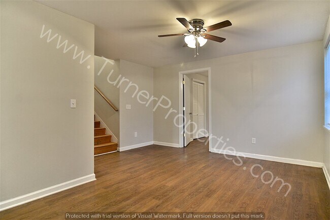 Building Photo - 4000 Williamsburg Dr, Columbia, SC 29203