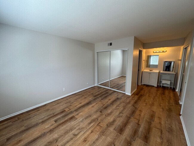 Building Photo - 25861 Marguerite Pkwy