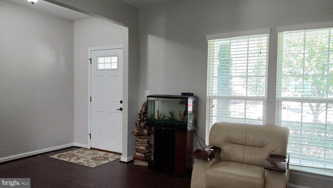 Building Photo - 25501 Emerson Oaks Dr