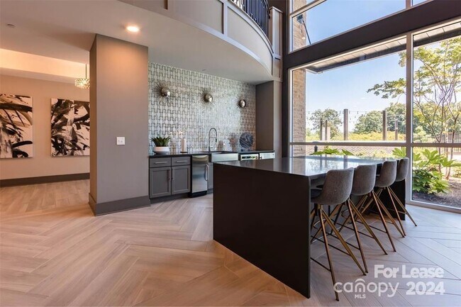 Building Photo - 13230 Ballantyne Corporate Pl