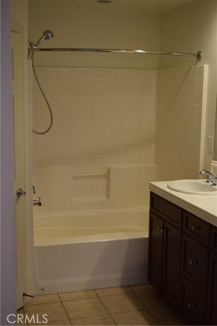 Building Photo - 303 Silk Tree