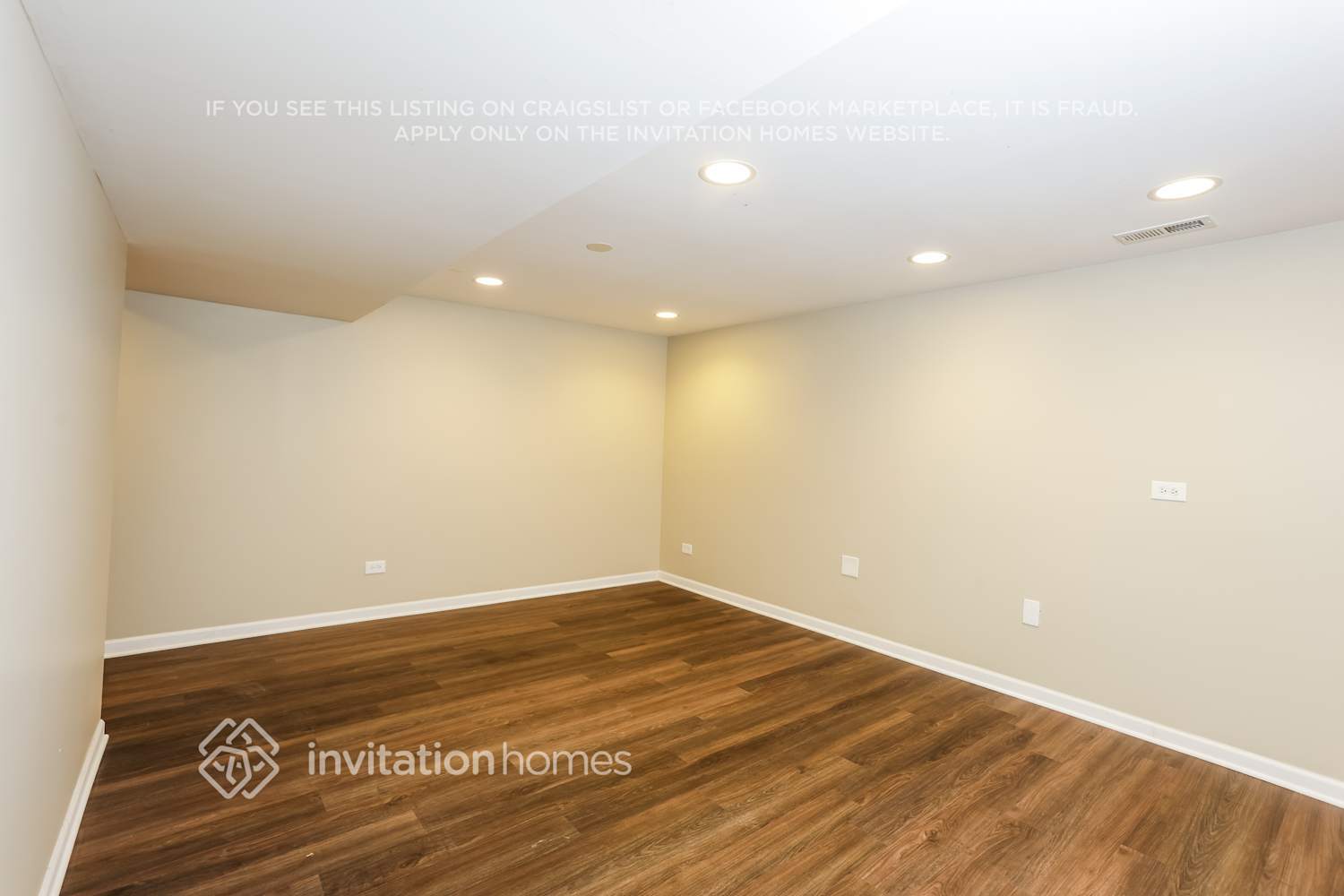 Building Photo - 1714 Great Falls Dr