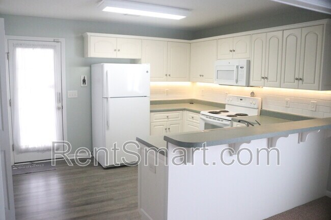 Building Photo - 624 Dunloe Cir