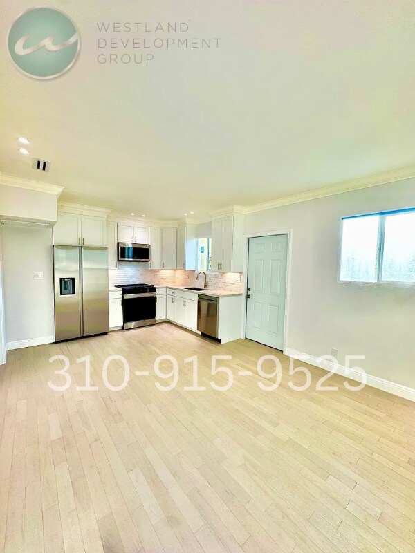 Building Photo - 12409 Greene Ave