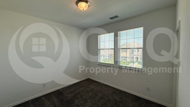 Building Photo - 2521 Stella Ln