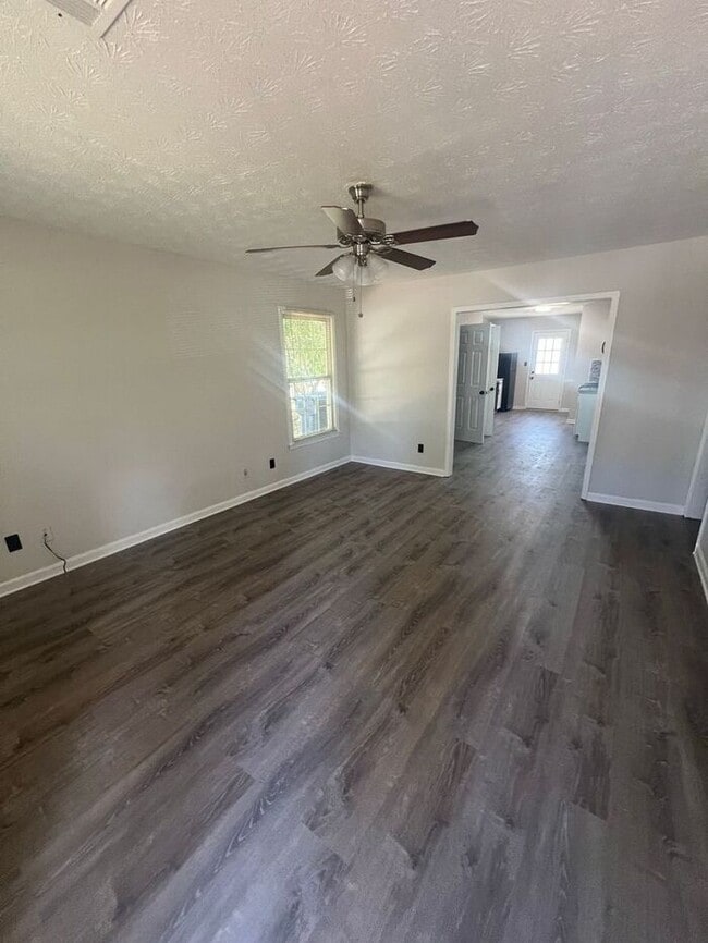 Building Photo - !!!WARNING: AVOID SCAMS CONFIRM RENTAL AT ...