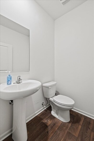 Building Photo - 1596 Dublin Dr