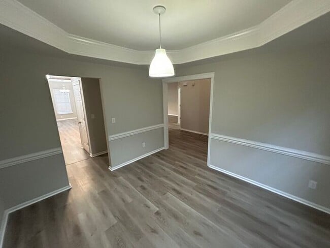 Building Photo - **Spacious 4-Bedroom Home with Walk-In Clo...